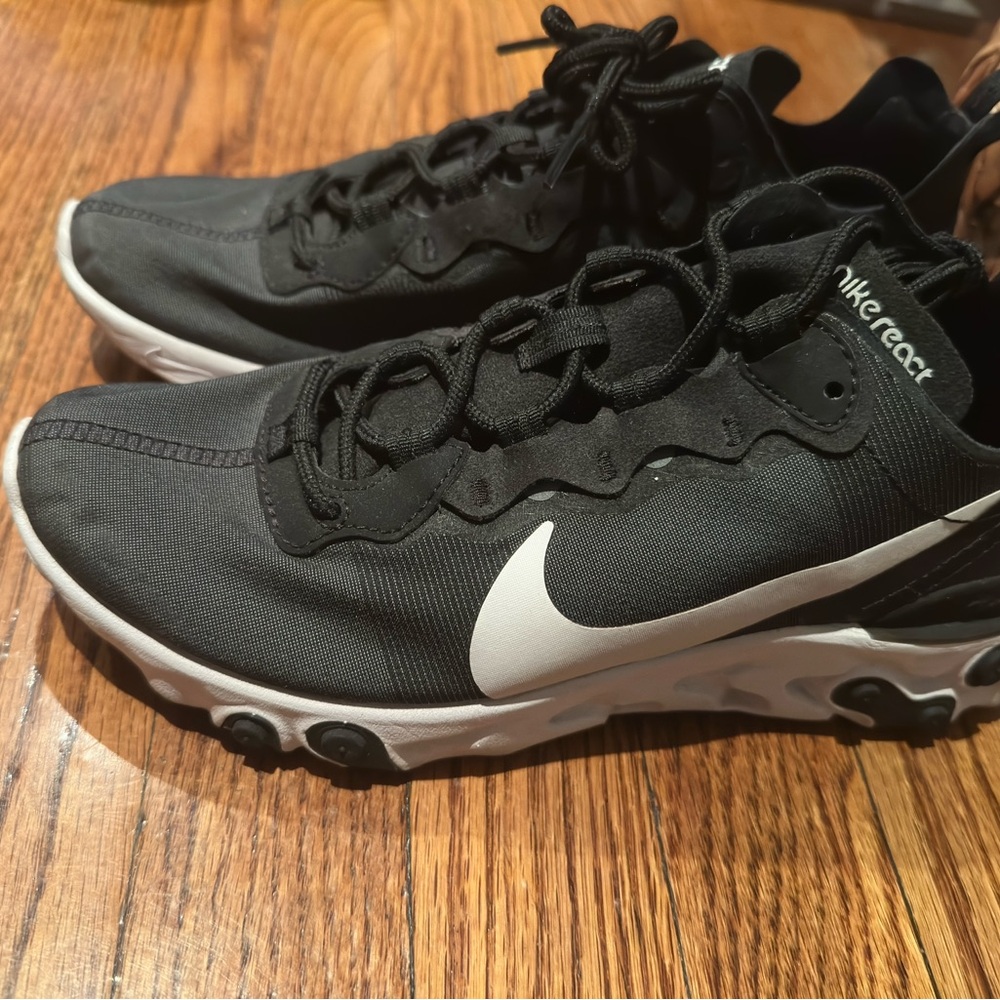 Nike React Sneakers - image 3